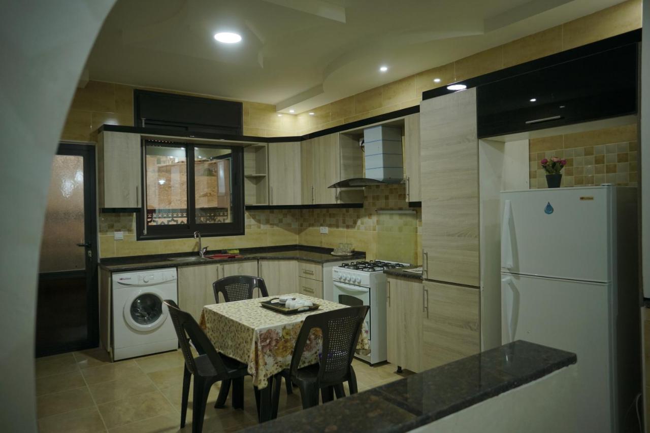 Amro Petra Apartment Wadi Musa Zewnętrze zdjęcie