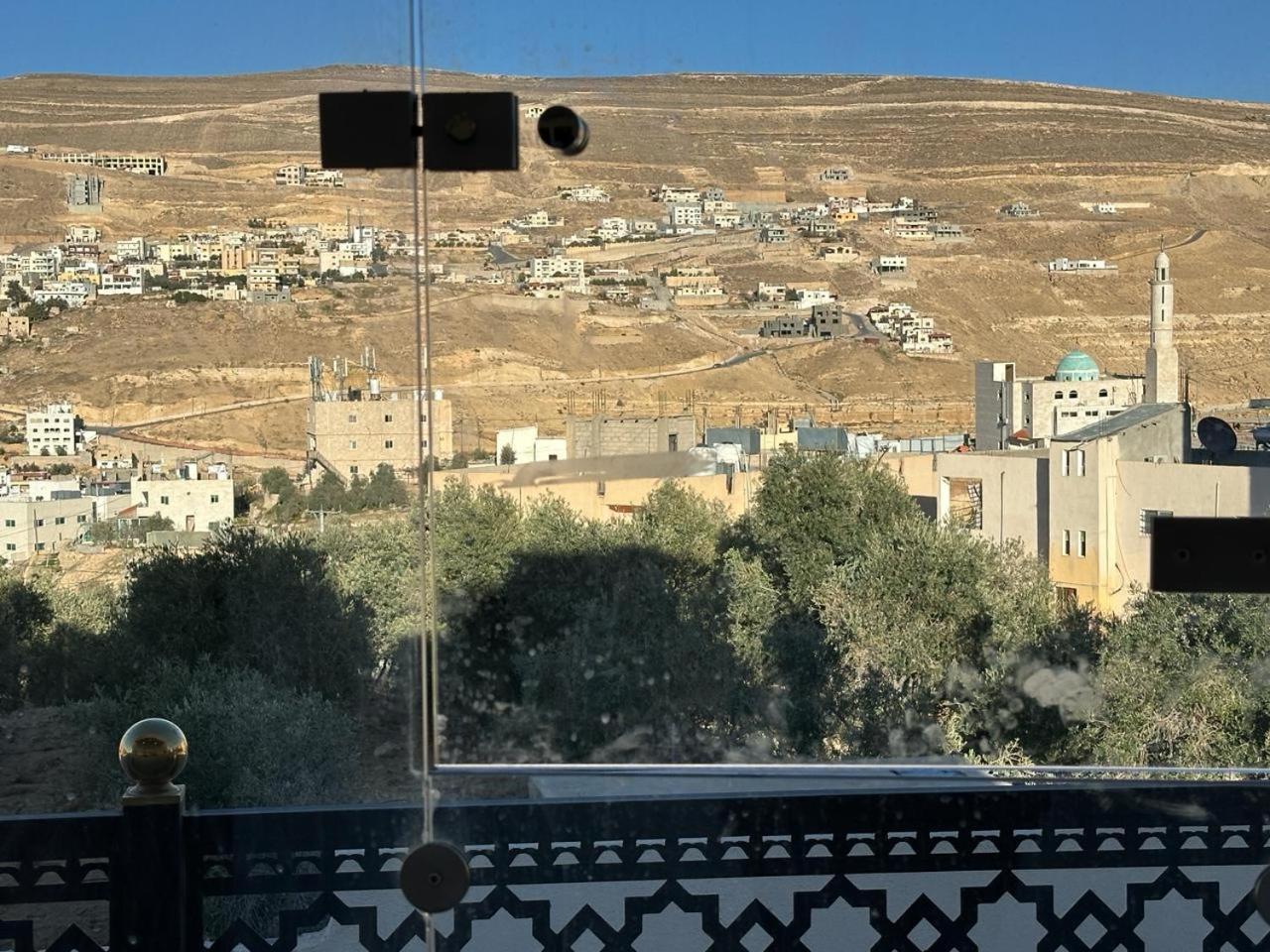 Amro Petra Apartment Wadi Musa Zewnętrze zdjęcie